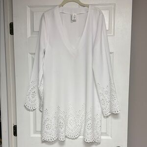Kenneth Cole White V-Neck Eyelet-Trim Long Sleeve cover up swim dress